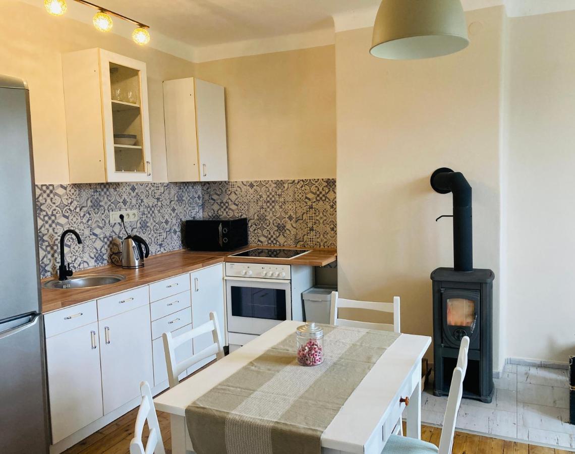 Chmelnicky Apartment Protiwin